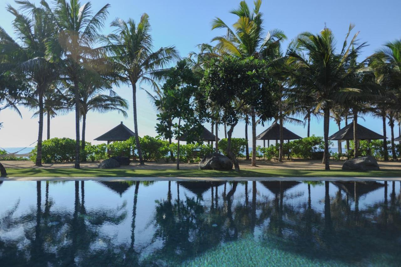 โกมาเนกา แอท เกรามาส บีช Hotel เกอรามัส ภายนอก รูปภาพ