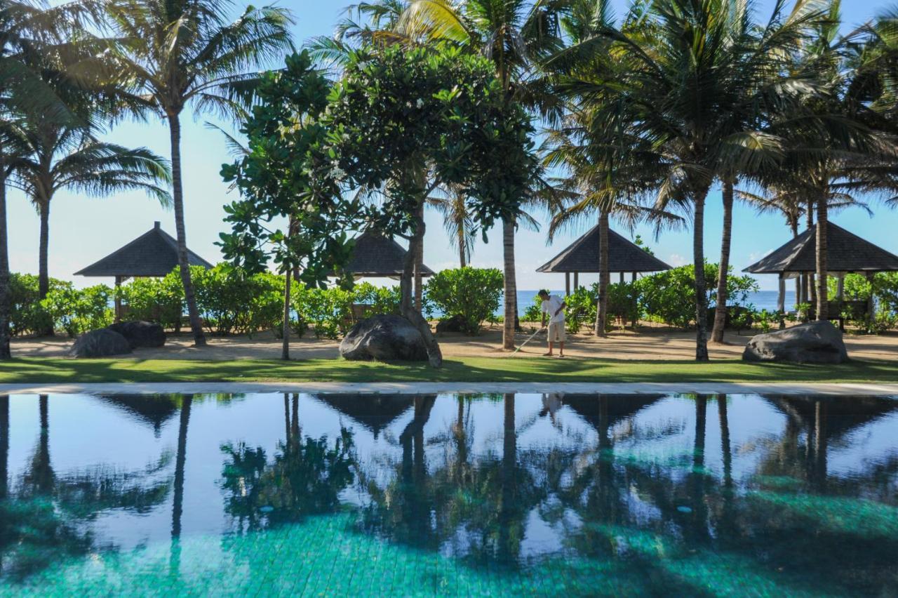 โกมาเนกา แอท เกรามาส บีช Hotel เกอรามัส ภายนอก รูปภาพ